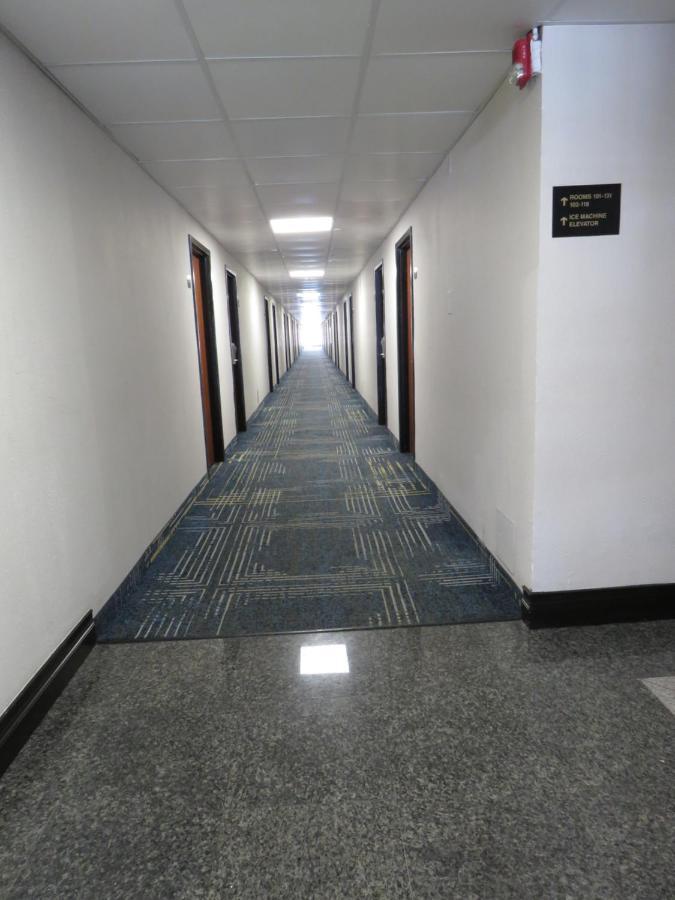 American Inn & Suites Ferndale Εξωτερικό φωτογραφία